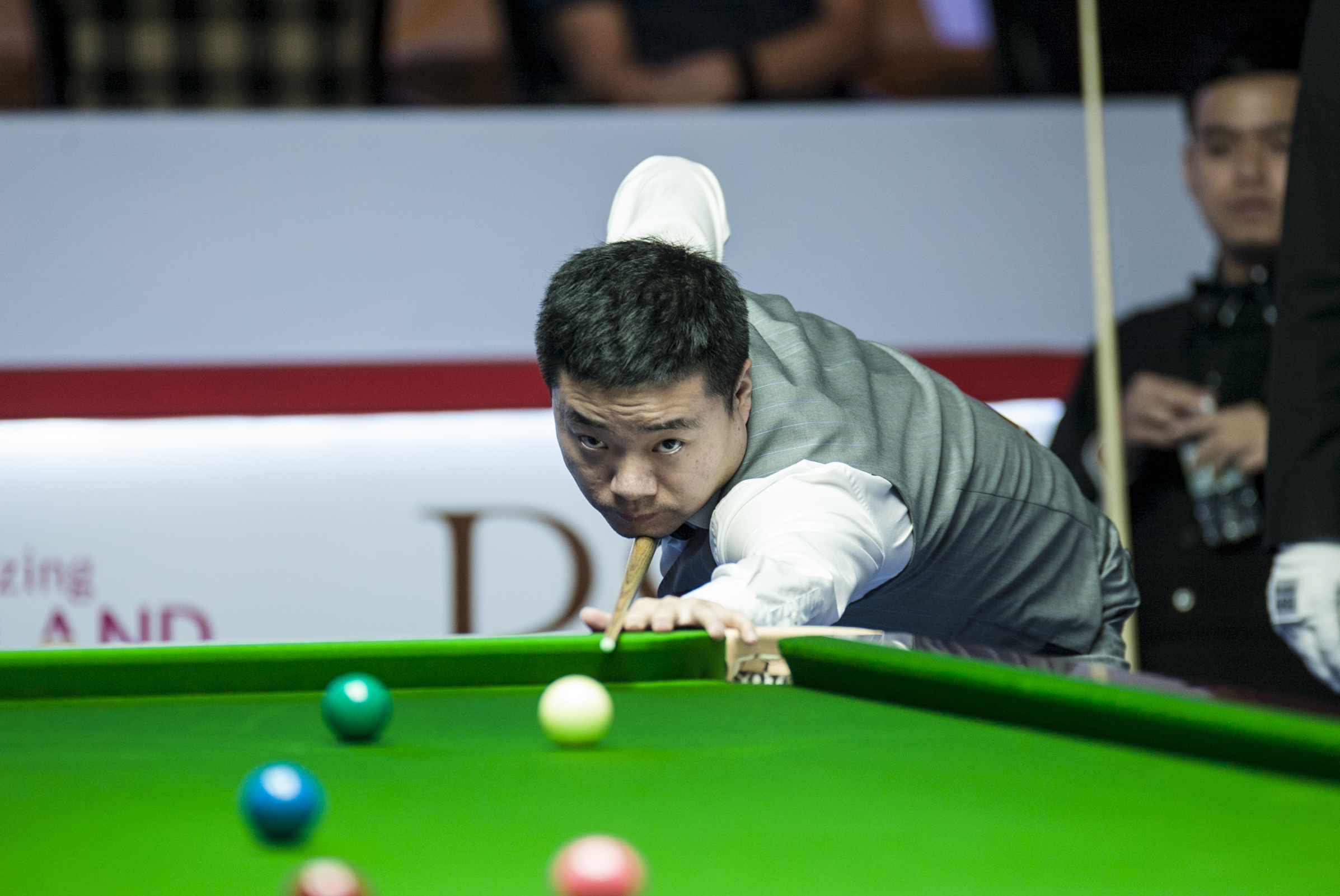 就纸面与化 就纸面与化